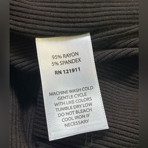 Revolve x LNA Sweater Rib Shrug sweater in Black Medium - Picture 7 of 7